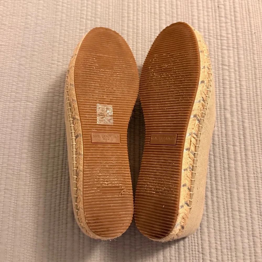 Karl Lagerfeld Paris Womens Margie Gold Crystal Pearl Espadrille Flats Shoes 8M